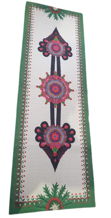 bieżnik góralski z parzenicą na beżowym podkładzie www.firanyfryzlewicz.pl  ._1.jpg