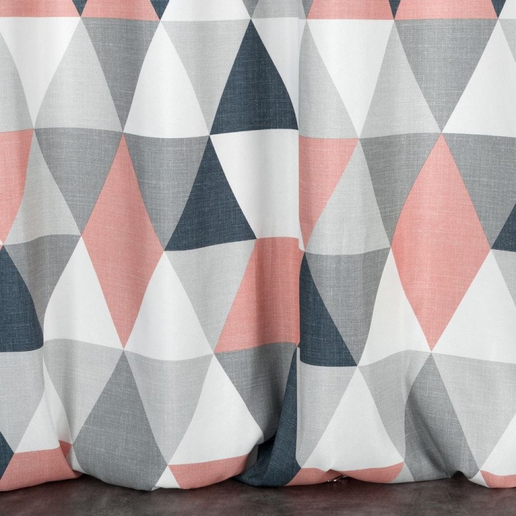 ca7636f35cdbc8502b18754c5eab2580