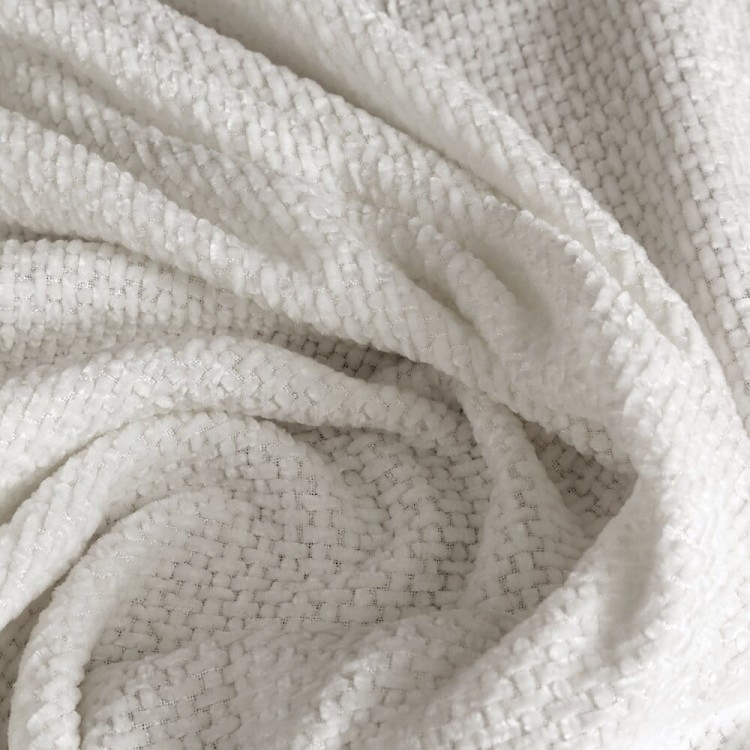 e193fce73a6e26472fb968516906d098