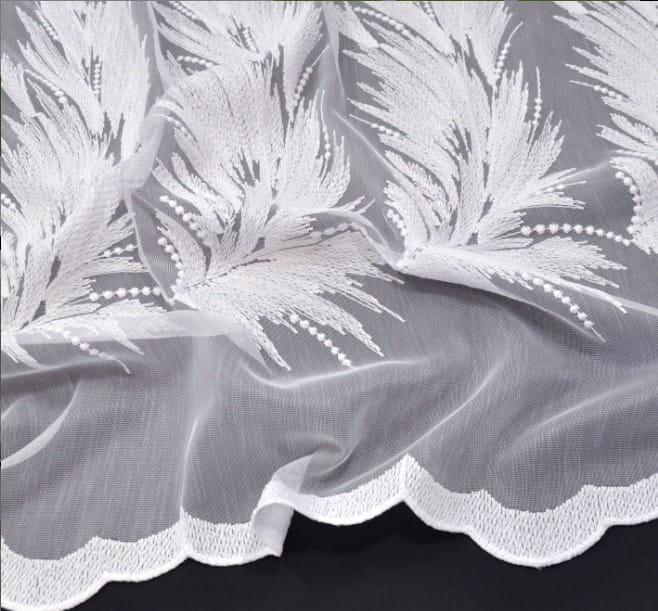 FIRANA BIAŁA WZÓR PIÓRKA firanyfryzlewicz.pl 3 .jpg