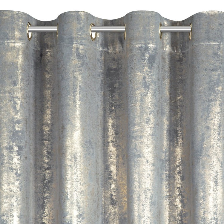 587aab74d50c6d2b2eb37caf0cce75e5