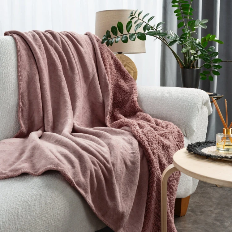 748b5d1ed89d4e73ab6321f46017677d