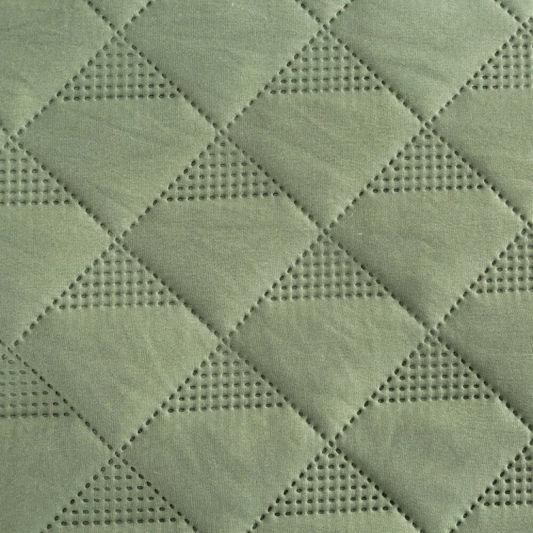 0555edad86f6453359ab641005160119