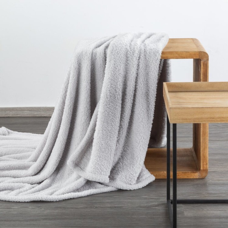 d551a8112d91f6e9fb44e8f8b43cd407