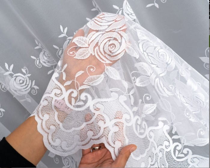 Firana żakardowa 250 cm Biała wzór róże firanyfryzlewicz.pl  2..jpg