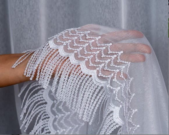 FIRANA MARKIZETA Z APLIKACJĄ FRĘDZLE.1 firanyfryzlewicz.pl 1.jpg