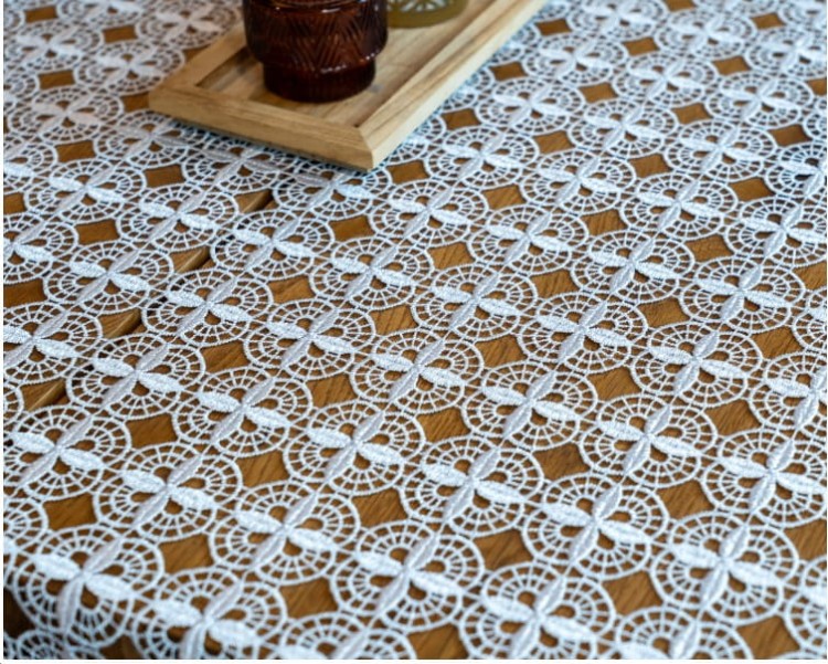 Obrus gipiurowy biały 150 cm na metry 2  firanyfryzlewicz.pl ..jpg