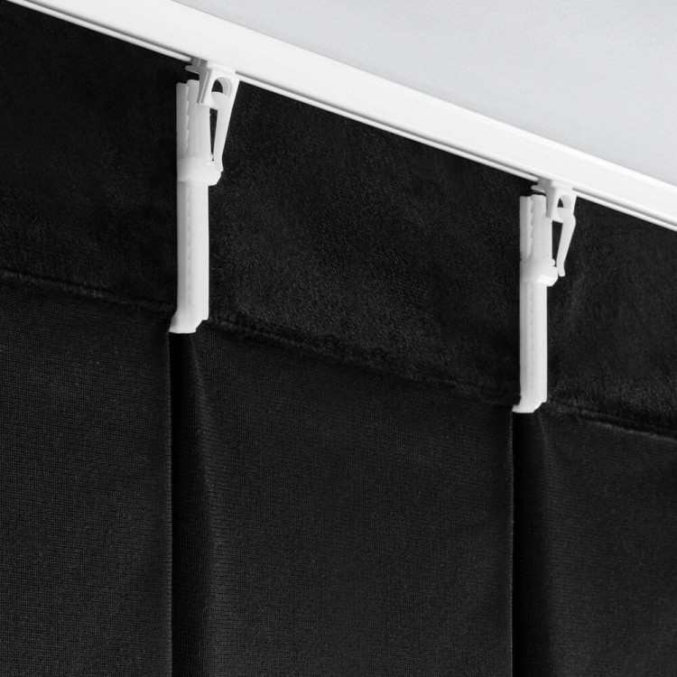 63e142707258badb9b40d3a19463384c