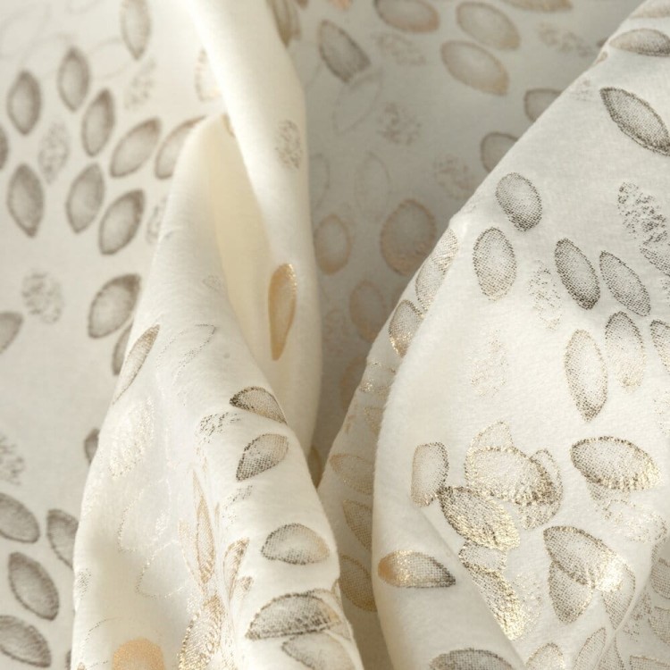 f4c7b6c6930305c567591b4d3af3d827