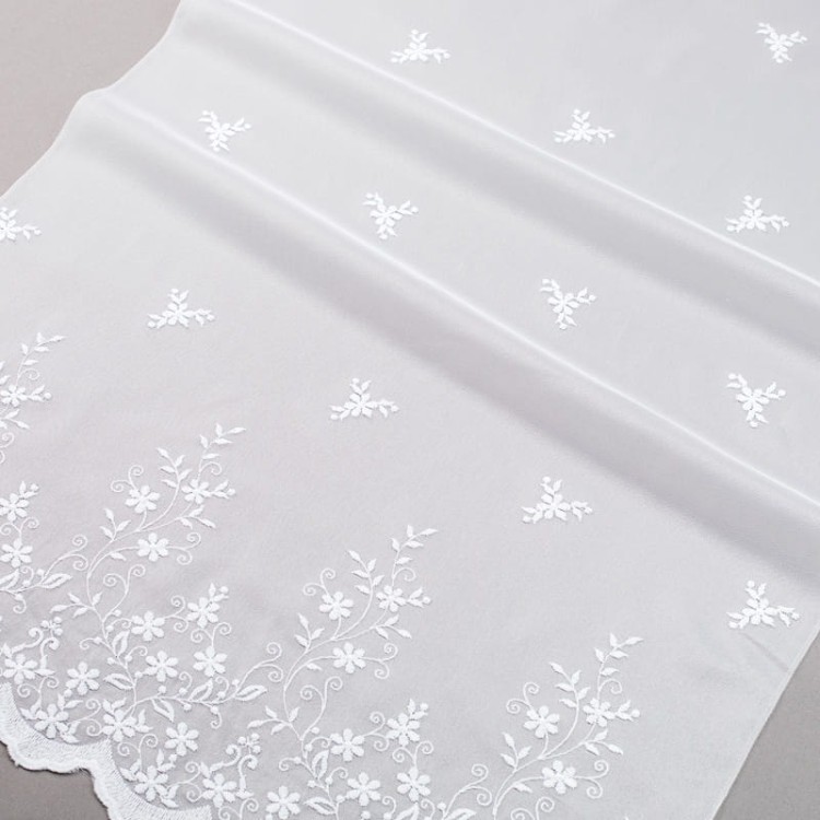 FIRANA HAFTOWANA W KWIATUSZKI 280CM firanyfryzlewicz (3).jpg