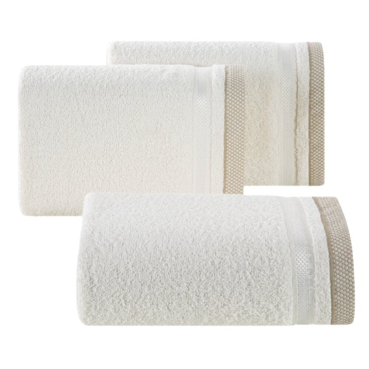 c5ed9daeec5cb35d3b8752084df897b6