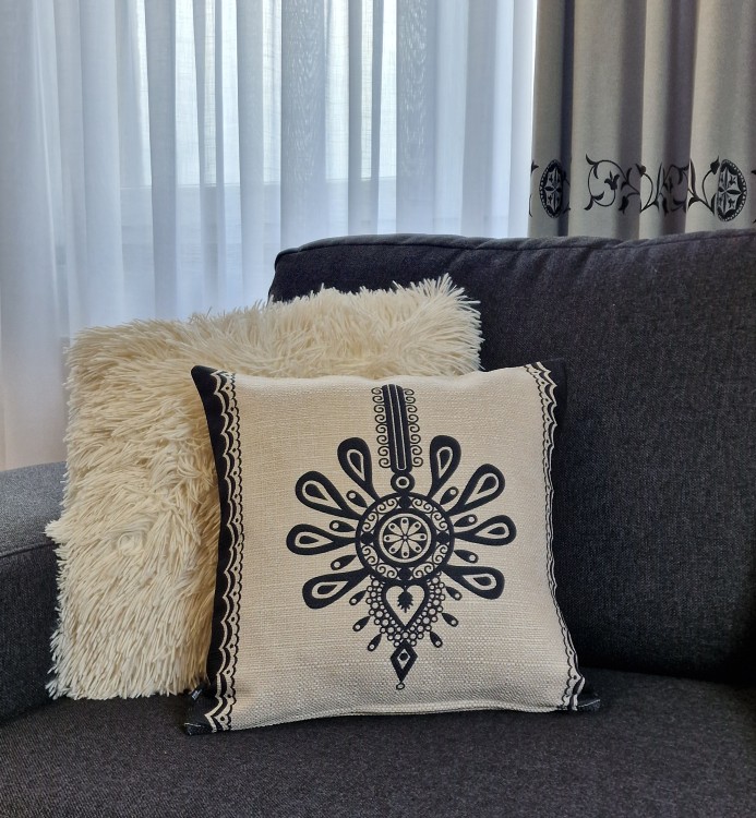 poszewka parzenica na beżowym.1jpg.jpg