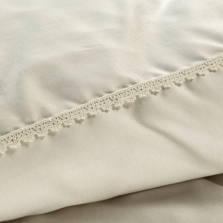 ce784c37b7e04f44a447eb14a998637f