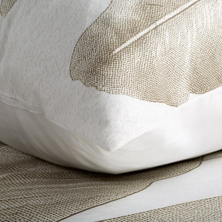 c22450af452d3ce78eef654babe8955e