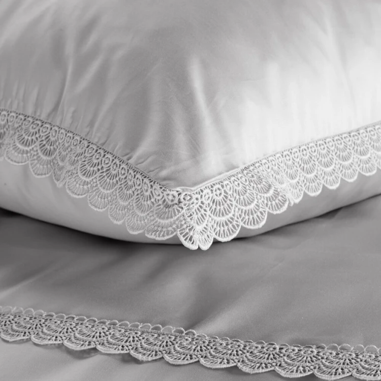 26f8a68d4bb45391118e8239e00f25cc