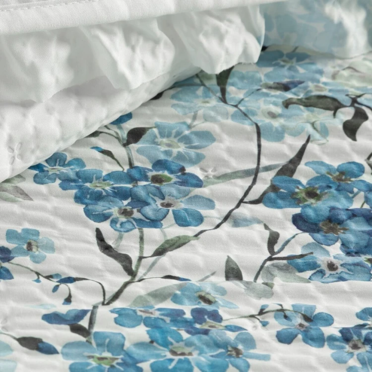 77d6cad96b2bc607ba742c0c0b15918f