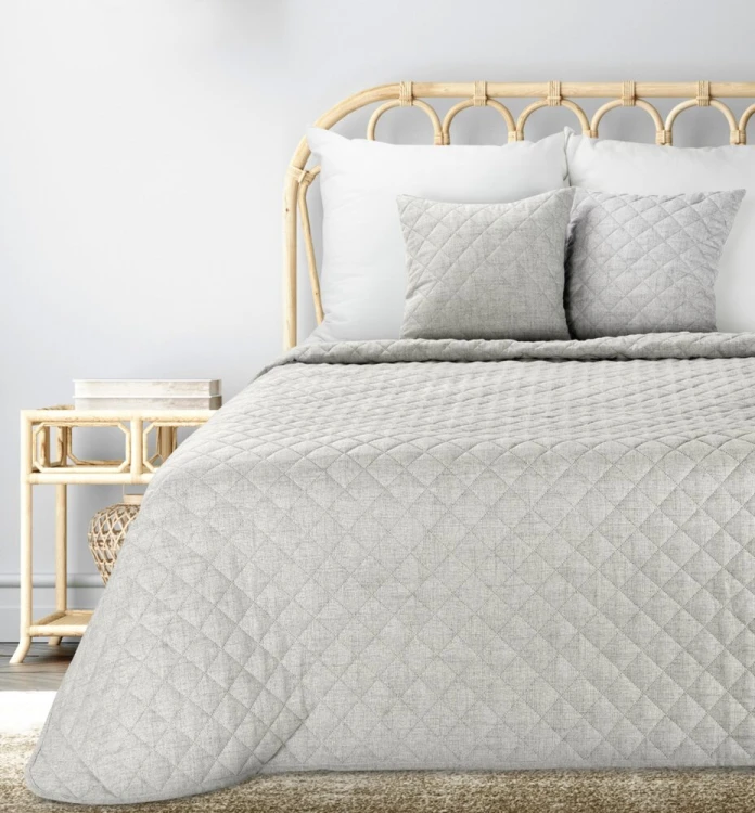 70024f06e5f36cfddfcfbd54e5a5608c