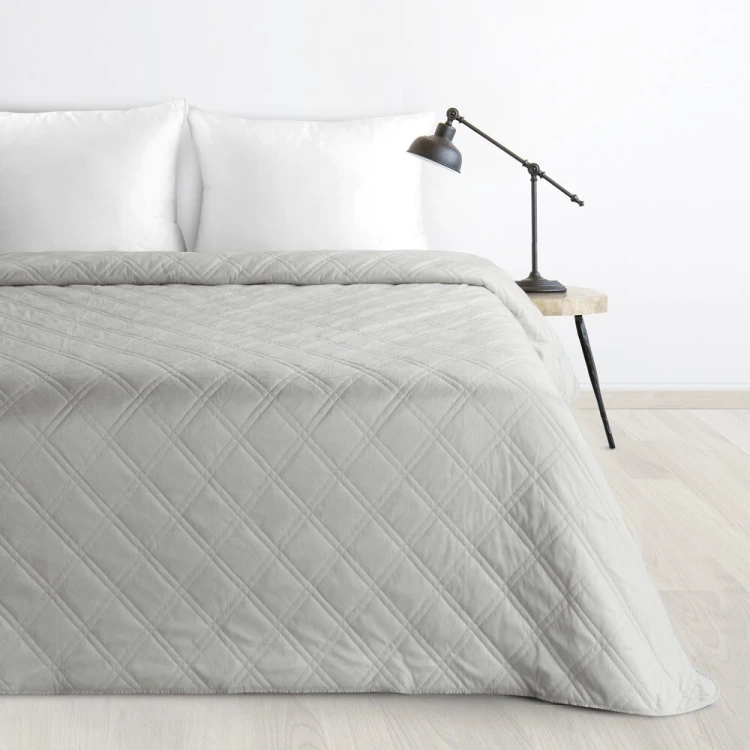 4c8d25a90edaa71e4b0c2123926f594c