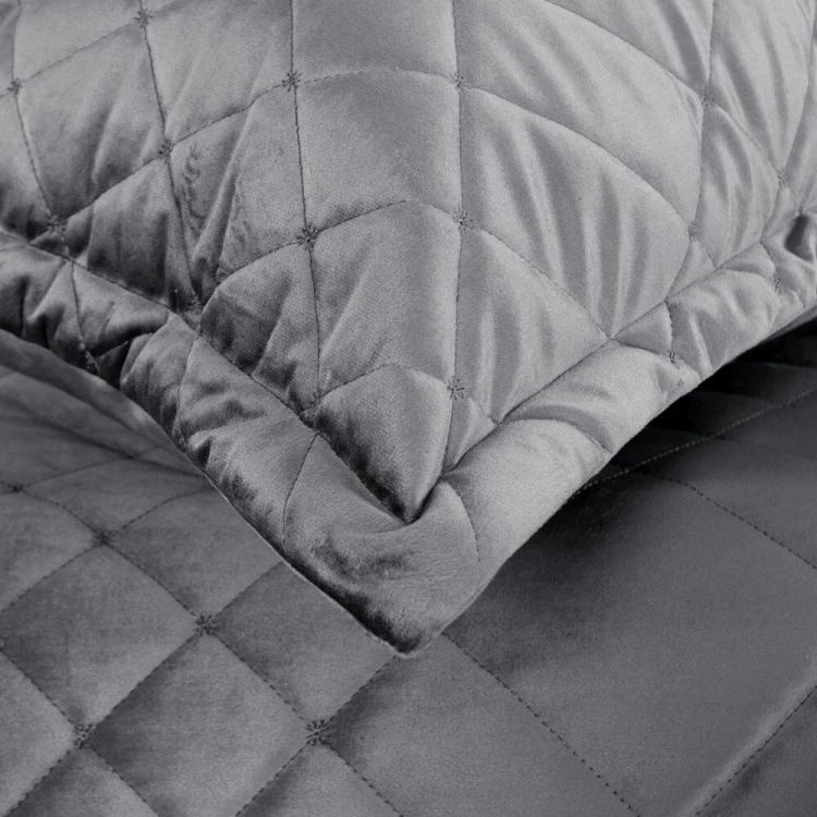 badcb8d758e4c5d42d6e815d2032b103