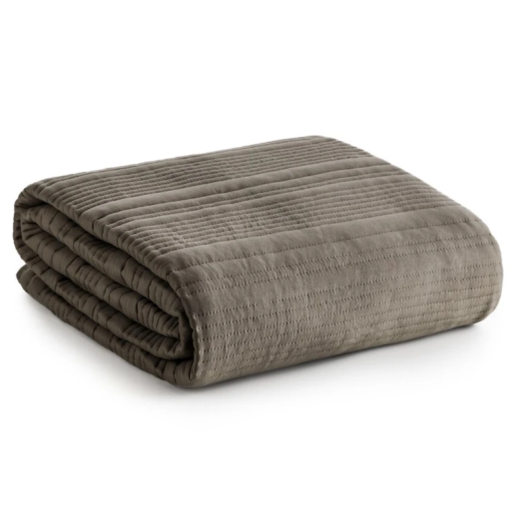 98c5db00be3d43b772195de07e7dd343